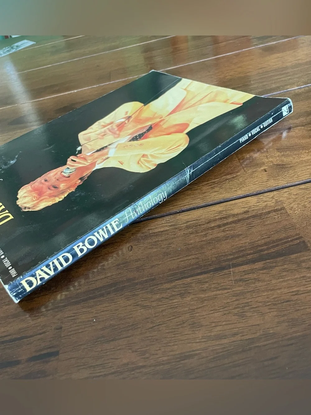 David Bowie Sheet Music Anthology: Piano, Vocal, Guitar - Picture 8 of 14